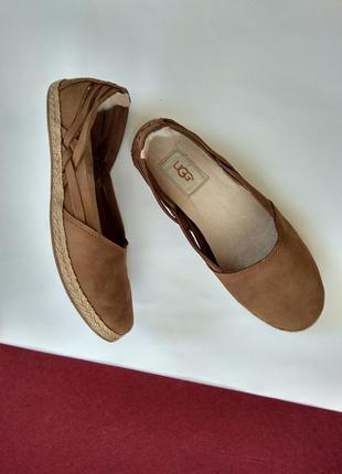 Шкіряні мокасини ugg