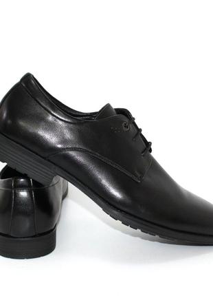 Мужские туфли классика на шнурках