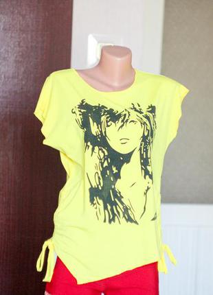 Желтая футболка с принтом сток размер м