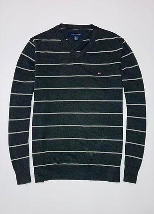 Свитер от фирмы tommy hilfiger