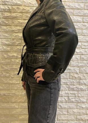 Женская кожаная курточка, м3 фото