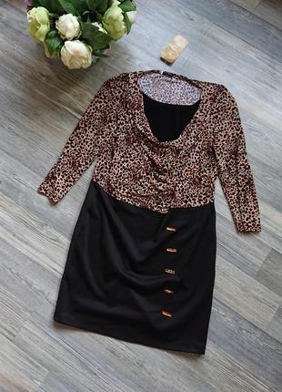 Жіноче плаття з леопарловым принтом розмір s/m