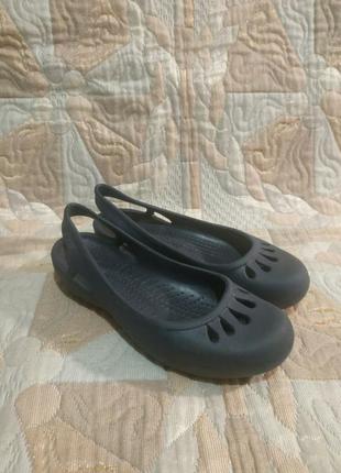 Балетки босоніжки crocs