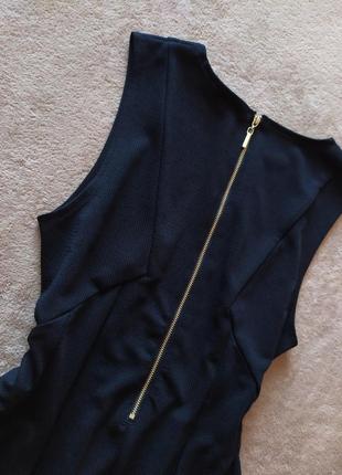 Качественное фактурное платье с защипами на талии сзади на молнии7 фото