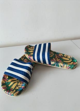 Сланці adidas розмір 38