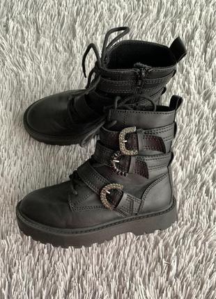 Черевики zara