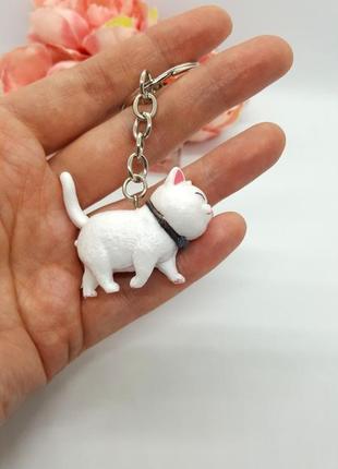 🐱🌸 милий брелок для ключів "білий котик" кіт кошеня котенок6 фото