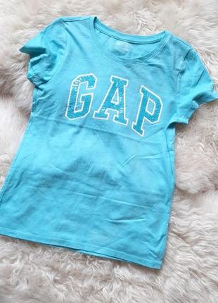 💙💜💛 классная фирменная футболочка gap с пайетками