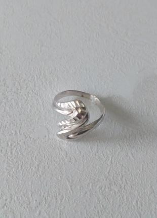 Кольцо, серебро 925 пробы2 фото