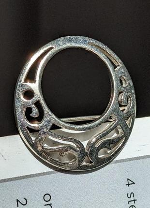 Срібна вінтажна кругла брошка 925 вінтаж срібло візерунок