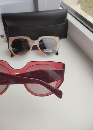Красиві жіночі сонцезахисні окуляри в прозорій оправі polarized , окуляри полароїд3 фото