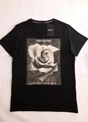 Черная футболка glo story с розой ,l.