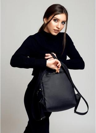 Чорний рюкзак жіночий4 фото