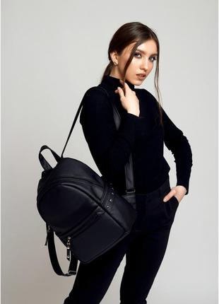 Чорний рюкзак жіночий2 фото
