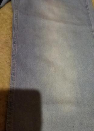Плотные джинсы с потрёпанным низом, 12-148 фото