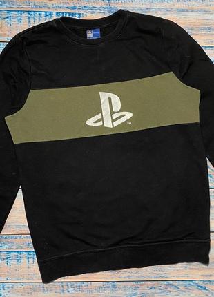 Отличная кофточка со знаком playstation