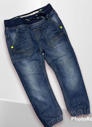 Джинсы джоггеры на резинке