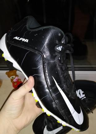 Оригінальні кросівки nike alpha