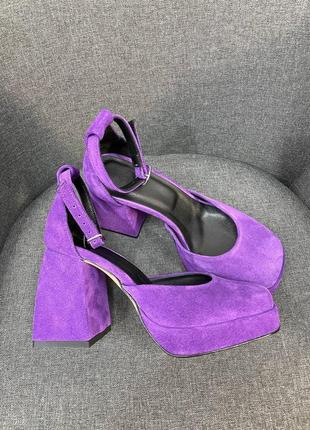 Эксклюзивные туфли из натуральной итальянской замши фиолетовые стрипы7 фото