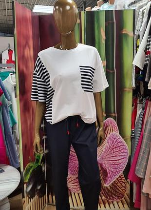 Стильна футболка sogo