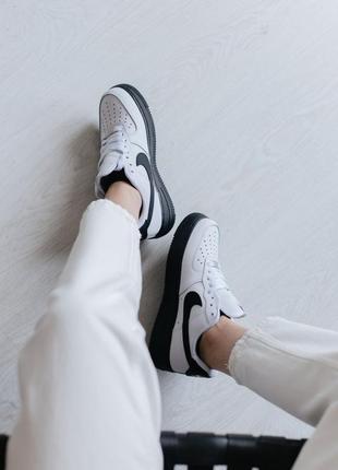 Жіночі кросівки nike air force3 фото