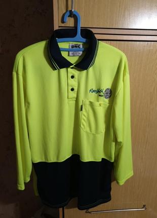 Яскравий лонгслив dnc