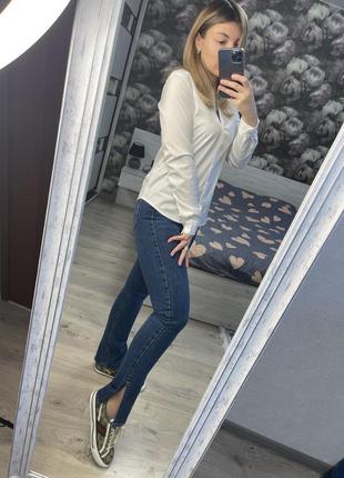 Джинси жіночі