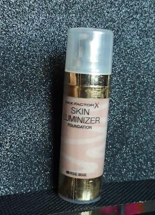 Max factor skin foundation luminizer