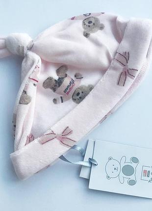 Шапочка на новонародженого