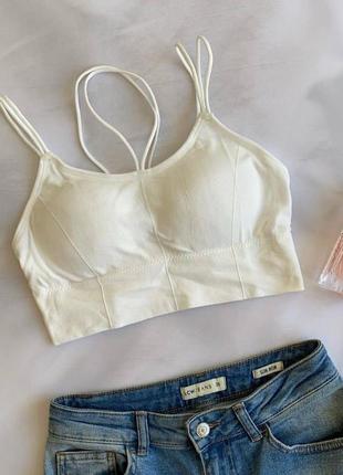 Топ с бретельками