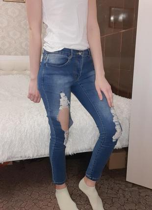 Джинсы  женские. жіночі джинси. рвані  джинси. джинсы  весняні2 фото