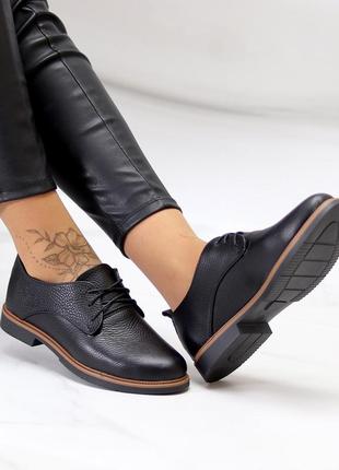 Кожаные женские туфли на шнурках4 фото