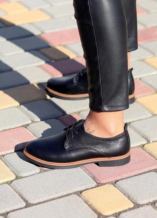 Кожаные женские туфли на шнурках8 фото