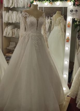 Весільна сукня/весільне плаття