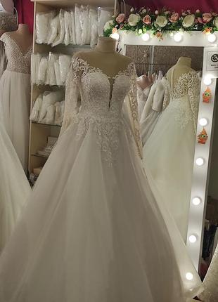 Весільна сукня/весільне плаття