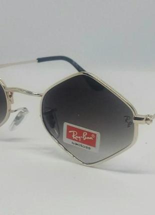 Окуляри в стилі ray ban  унісекс сонцезахисні темно сірий градієнт в золотому металі