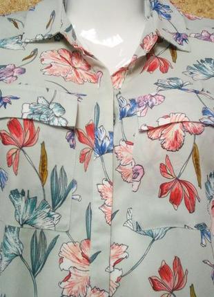 Шифоновая рубашка в цветочный принт4 фото