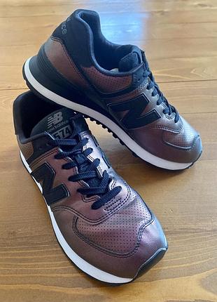 Жіночі кросівки new balance