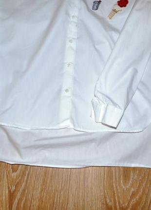Белоснежная рубашка с яркими патчами от zara5 фото