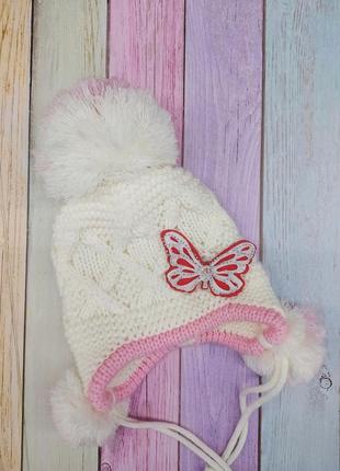 Белая вязанная шапка для девочек ,зимняя с тремя бубонами. "бабочка" р 48-501 фото