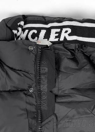 Мужская дутая жилетка moncler, сезон весна/осень, цвет черный