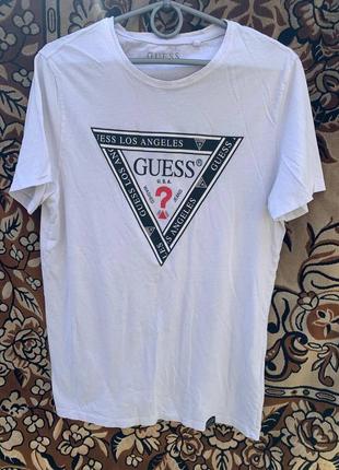 Футболка guess