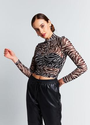 Лонслив з підписом м amisu