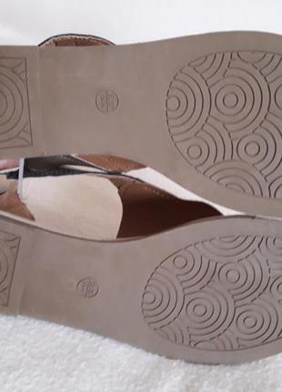 Новые лёгкие сандалии, босоножки фирмы dc shoes p. 37 стелька 24 см2 фото
