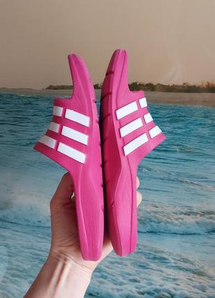 Оригинальные шлепанцы adidas, k13
пр-ль вьетнам.4 фото