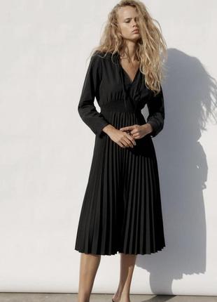 Плаття zara