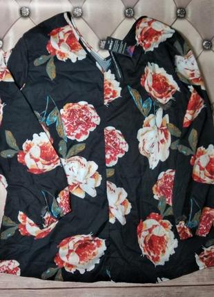 Гарна блуза з принтом квітів великого розміру / блуза з квітковим принтом bbyes