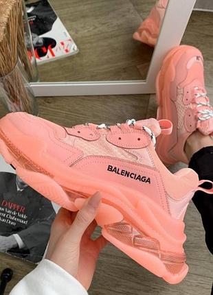 Кросівки b triple s peace