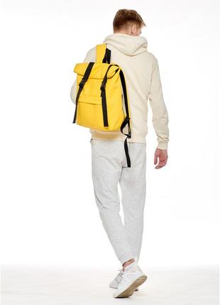 Чоловічий рюкзак жовтий ролл топ2 фото