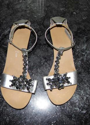 Босоніжки - срібло - камінці - next uk 6 1/2 eu 40 -сток!!!
